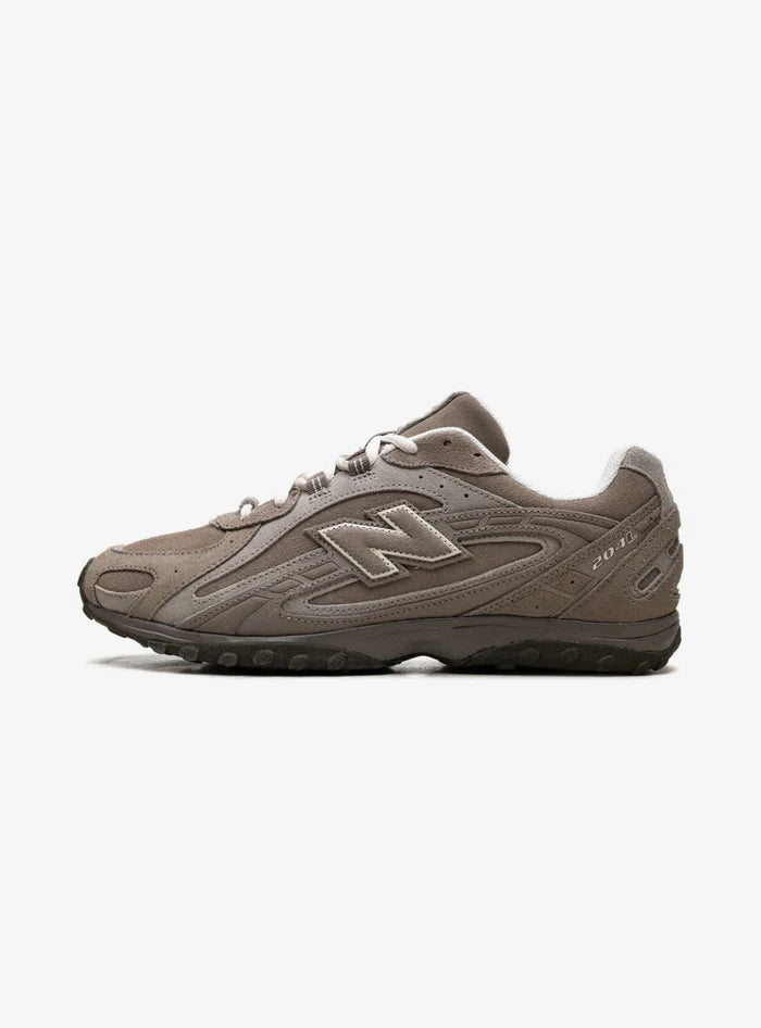 New Balance 204L "Mushroom/Arid Stone"