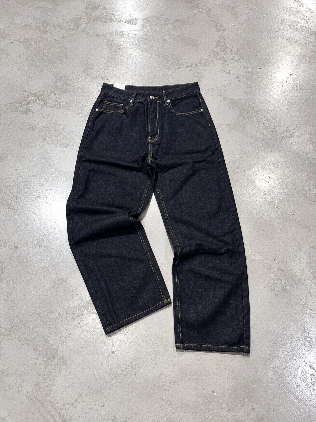 Baggy Raw Denim