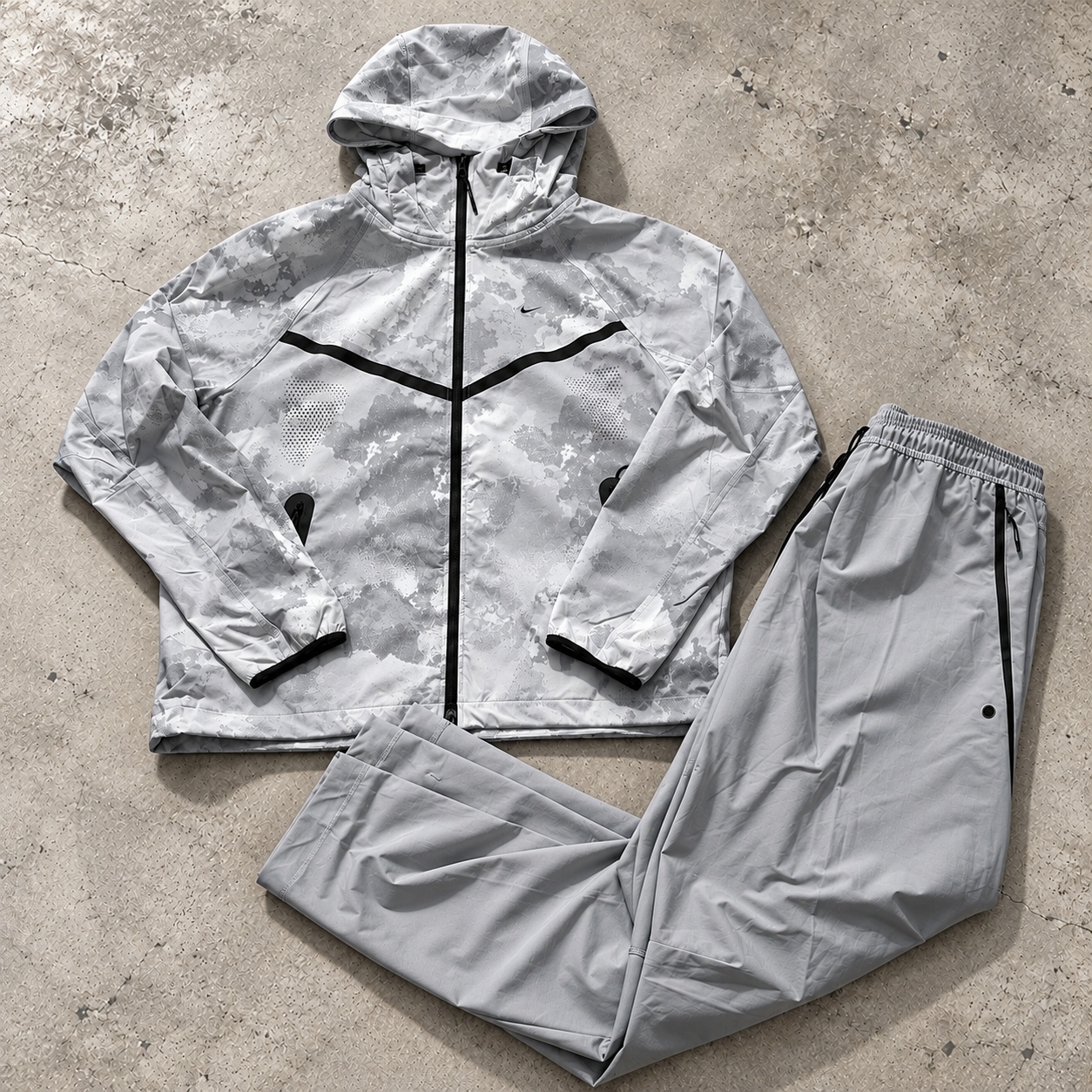 Tracksuit Nike Tech Camo